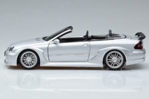 Mercedes CLK DTM AMG W209 Cabriolet Argent Kyosho 1:18 B66962272 Métal — image 5 sur 8