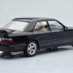 Mercedes E-Class W124 Tuning Noir MCG 1:18 - image 2 of 6