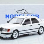 Mercedes E-Class W124 Tuning Blanc MCG 1:18 - image 6 of 6