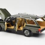 Mercedes 230T W123 T-Model Vert Métallisé Norev 1:18 - image 5 of 8