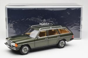 Mercedes 230T W123 T-Model Vert Métallisé Norev 1:18 183730 Métal — image 8 sur 8