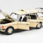 Mercedes 230T W123 T-Model Taxi Norev 1:18 - image 2 of 8