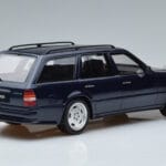 Mercedes E36 AMG S124 Bleu Otto 1:18 OT753 Résine - image 2 of 6