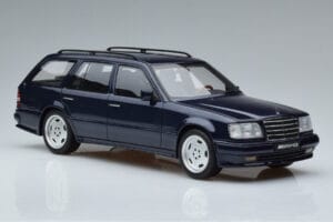 Mercedes E36 AMG S124 Bleu Otto 1:18 OT753 Résine — image 4 sur 6