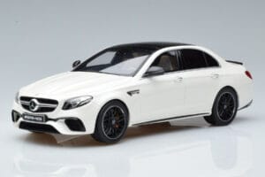 Mercedes AMG E63 S W213 Blanc GT Spirit 1:18
