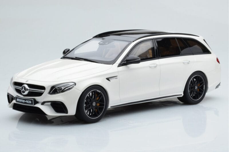 Mercedes AMG E63 S S213 T-Model Blanc GT Spirit 1:18