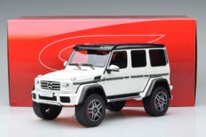 Mercedes G500 4x4 W463 GT Spirit 1:18 GT142 Résine — image 6 sur 6