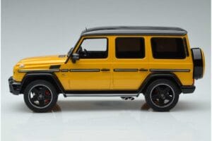 Mercedes AMG G63 W463 Crazy Color Solar Beam Édition Concessionnaire GT Spirit 1:18 B66961012 Résine — image 3 sur 6