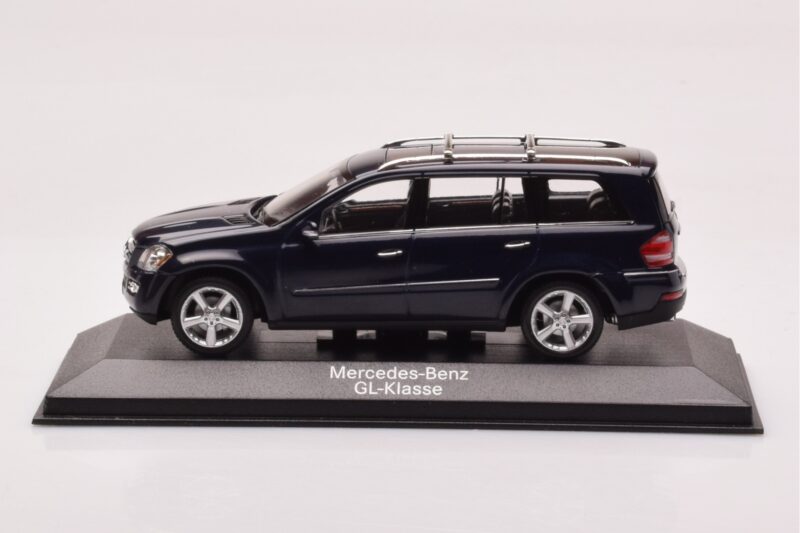 Mercedes GL X164 Tanzanite Bleu Minichamps 1:43