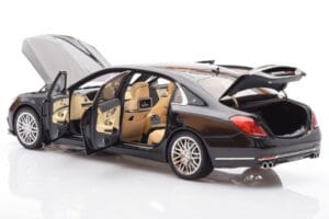 Mercedes Maybach S-Class W222 Brabus 900 Obsidian Noir Almost Real 1:18 860102 Métal — image 5 sur 8