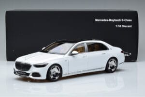 Mercedes Maybach S600 W222 V12 Biturbo Diamond Blanc Almost Real 1:18 820116 Métal — image 11 sur 11