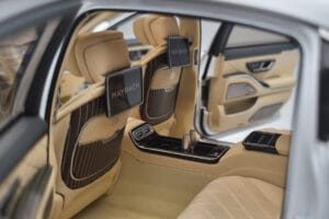 Mercedes Maybach S600 W222 V12 Biturbo Diamond Blanc Almost Real 1:18 820116 Métal — image 9 sur 11