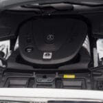 Mercedes Maybach S600 W222 V12 Biturbo Diamond Blanc Almost Real 1:18 - image 10 of 11