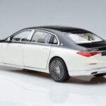 Mercedes Maybach S680 X223 Blanc Norev 1:18 B66961424 Métal - image 6 of 7