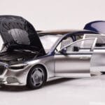 Mercedes Maybach S680 W223 Nautical Bleu Cirrus Argent Almost Real 1:18 - image 2 of 8