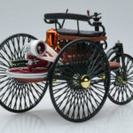 Mercedes Patent Motorwagen Vert Norev 1:18 - image 2 of 6