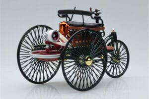 Mercedes Patent Motorwagen Vert Norev 1:18 183701 Métal — image 2 sur 6