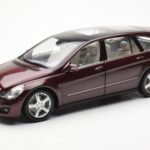 Mercedes R-Class W251 Rouge Métallique Minichamps 1:18