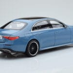 Mercedes S-Class W223 Vintage Bleu Norev 1:18 - image 3 of 7