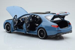 Mercedes S-Class W223 Vintage Bleu Norev 1:18 B66960828 Métal — image 4 sur 7