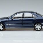 Mercedes S55 AMG W220 Bleu Norev 1:18 183817 Métal - image 4 of 7