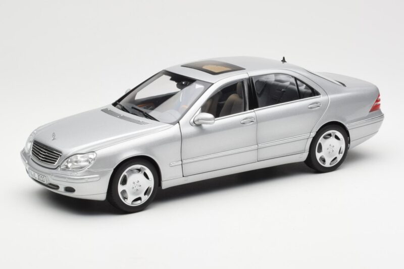 Mercedes S600 W220 Argent Métallique Norev 1:18