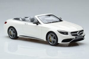 Mercedes AMG S63 A217 Cabriolet Diamond Blanc GT Spirit 1:18 B66965712 Résine — image 4 sur 6