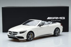 Mercedes AMG S63 A217 Cabriolet Diamond Blanc GT Spirit 1:18 B66965712 Résine — image 6 sur 6