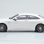 Mercedes AMG S63 C217 Coupe Blanc GT Spirit 1:18 - image 3 of 6