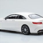 Mercedes AMG S63 C217 Coupe Blanc GT Spirit 1:18 - image 5 of 6