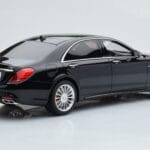 Mercedes AMG S65 W222 Noir GT Spirit 1:18 - image 2 of 6