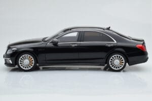 Mercedes AMG S65 W222 Noir GT Spirit 1:18 ZM043 Résine — image 3 sur 6