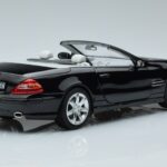Mercedes SL500 R230 Noir Norev 1:18 183840 Métal - image 3 of 8