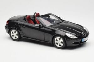 Mercedes SLK R171 Obsidian Noir Métallisé Minichamps 1:18 B66962319 Métal — image 7 sur 9