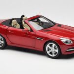 Mercedes SLK R172 Designo Zircon Rouge Minichamps 1:18 - image 6 of 8