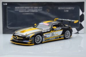 Mercedes SLS AMG GT3 Team Erebus Motorsport #36 B. Schneider / A. Jager / C. Roloff Winners Bathurst 12 Hours 2013 Minichamps — image 6 sur 6