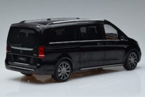 Mercedes V-Class W447 V260L Noir OEM 1:18 QALCN89911150 Métal — image 3 sur 8