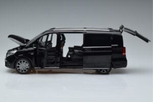 Mercedes V-Class W447 V260L Noir OEM 1:18 QALCN89911150 Métal — image 5 sur 8