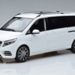 Mercedes V-Class W447 V260L Blanc Mercedes 1:18 QALCN89911149 Métal