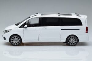 Mercedes V-Class W447 V260L Blanc OEM 1:18 QALCN89911149 Métal — image 4 sur 8