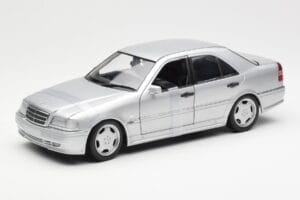 Mercedes C36 AMG W202 Argent UT Models 1:18