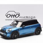 Mini Cooper S F56 Island Bleu Otto 1:18 - image 6 of 6
