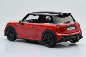 Mini Cooper S JCW F56 Rouge Otto 1:18 OT984 Résine — image 5 sur 6
