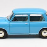 Morris Mini Minor Bleu Kyosho 1:18 - image 4 of 8