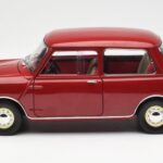 Morris Mini Minor Rouge Kyosho 1:18 - image 4 of 8