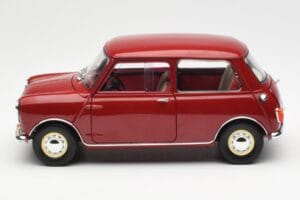 Morris Mini Minor Rouge Kyosho 1:18 08964R Métal — image 4 sur 8