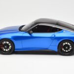 Nissan Fairlady Z Z35 Bayside Bleu GT Spirit 1:18 - image 3 of 6