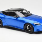 Nissan Fairlady Z Z35 Bayside Bleu GT Spirit 1:18 - image 4 of 6