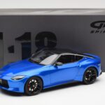 Nissan Fairlady Z Z35 Bayside Bleu GT Spirit 1:18 - image 6 of 6