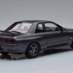 Nissan Skyline GT-R BNR32 Nismo Gris Otto 1:18 - image 2 of 6